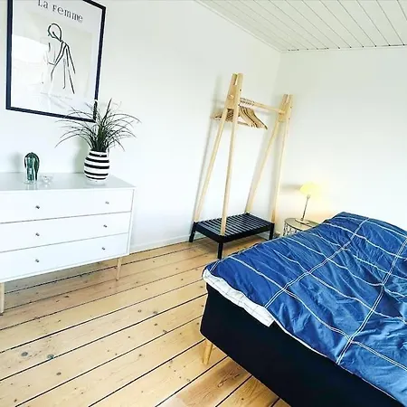 Appartement Modern For 6 In Center Aalborg