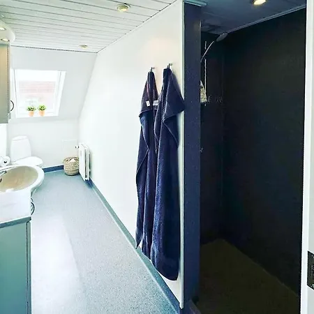 Appartement Modern For 6 In Center