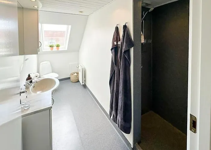 Modern For 6 In Center Lägenhet Ålborg